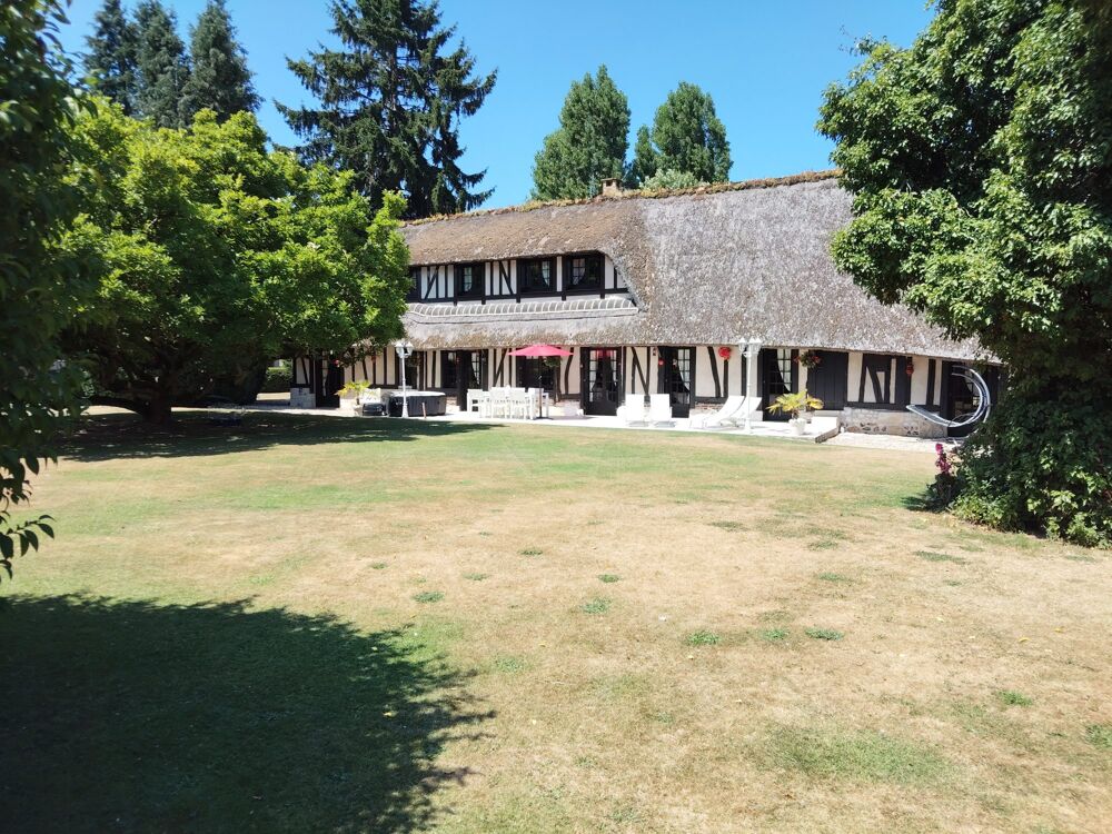 MAGNIFIQUE CHAUMIERE
