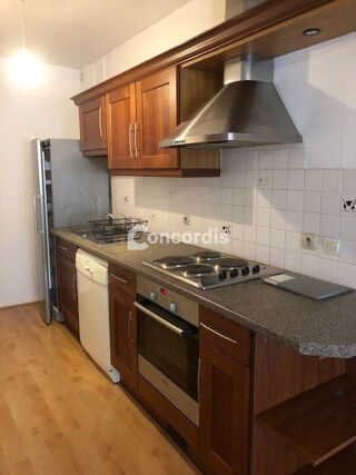  Appartement à louer 3 pièces 58 m²