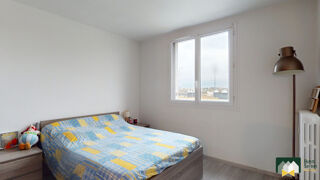  Appartement  vendre 5 pices 79 m