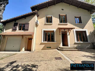  Maison à vendre 6 pièces 200 m²