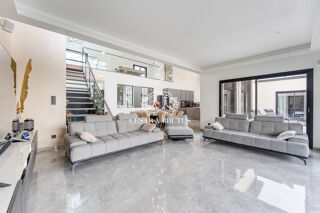 Maison à vendre 8 pièces 272 m²