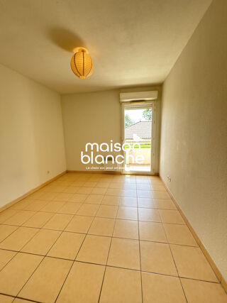  Appartement à louer 2 pièces 41 m²