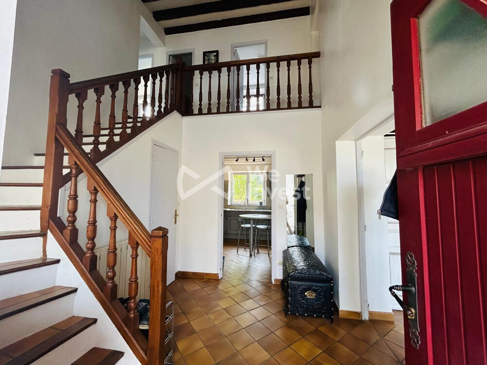 Maison familiale à Nanteuil-les-Meaux - 11 pièces - 240m²