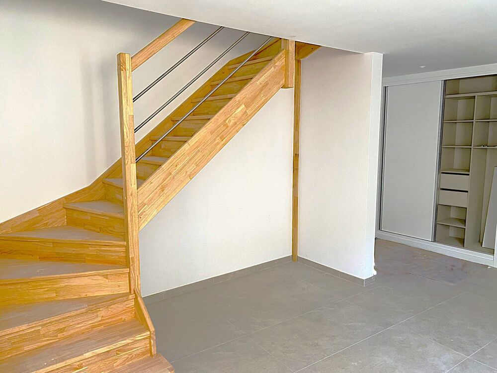 Location Appartement BEAU DUPLEX PROCHE CENTRE VILLAGE Montmerle-sur-saône