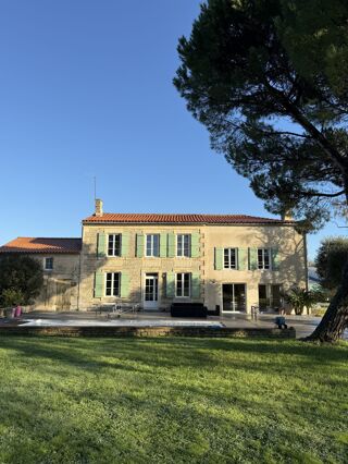  Maison � vendre 9 pi�ces 250 m�