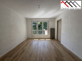  Appartement à louer 2 pièces 52 m²