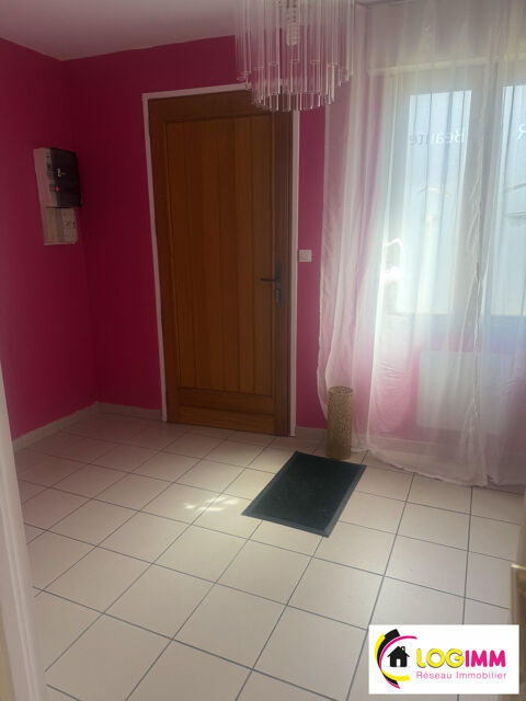   Local professionnel de 32 m² à louer 500 € mensuel 