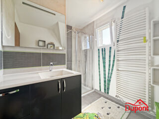  Maison à vendre 8 pièces 223 m²