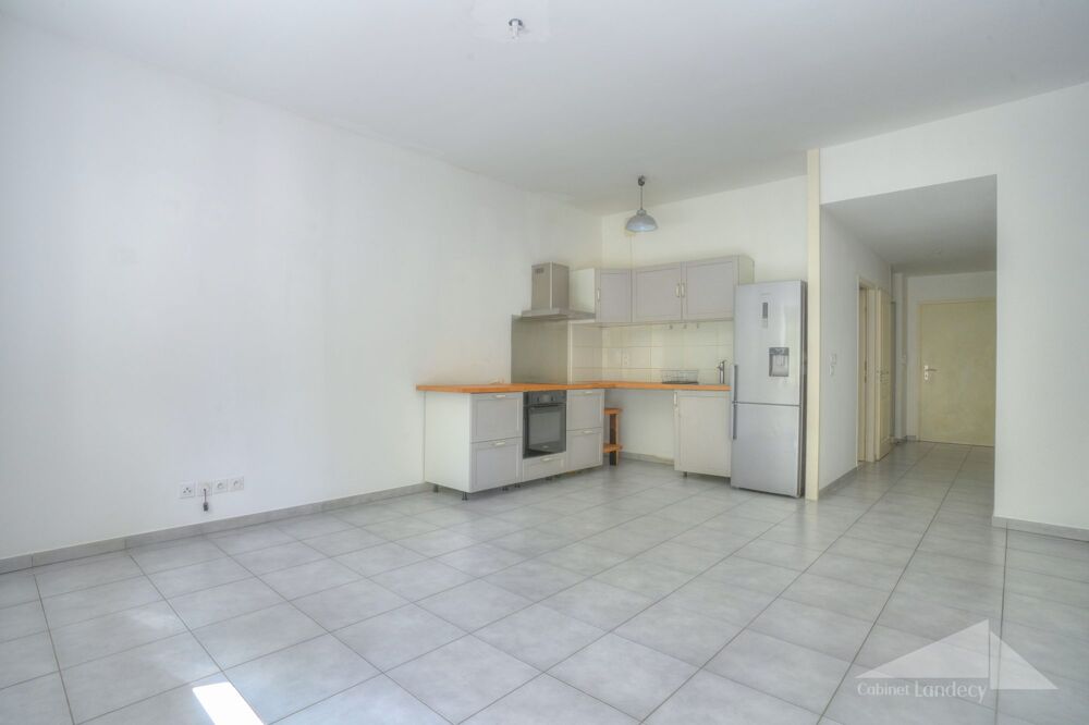 Vente Appartement Appartement 3 pièces à vendre - Thoiry Thoiry