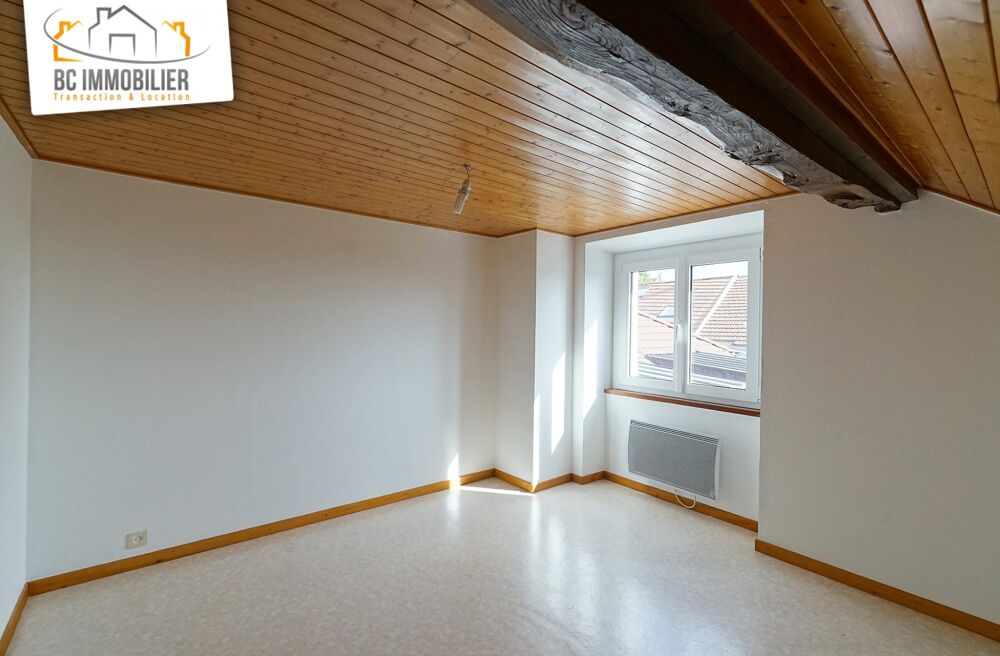 Location Appartement T4 en duplex à Challex Challex
