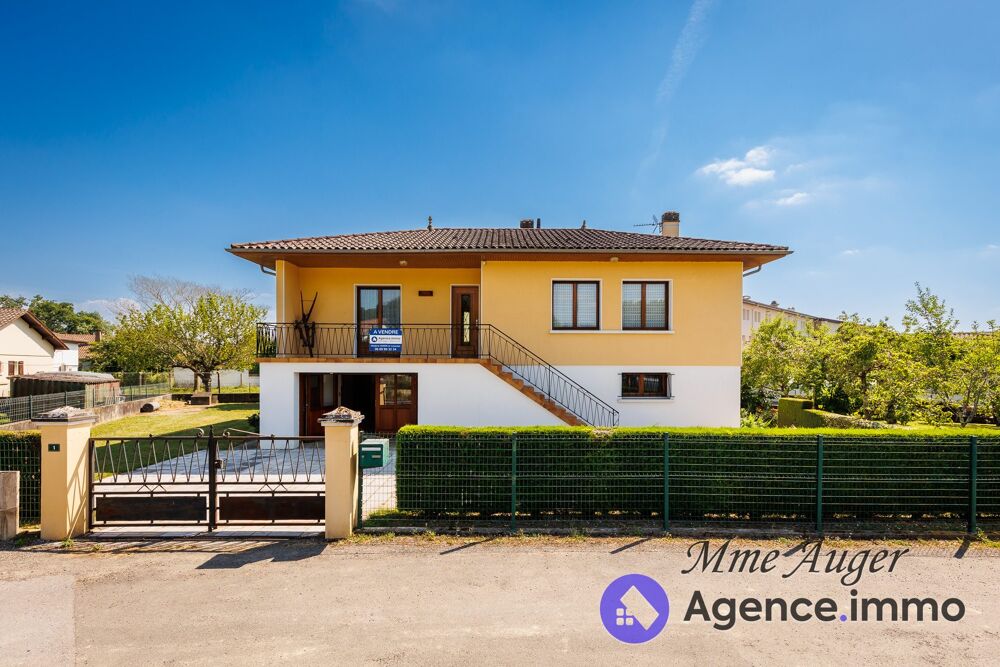 Maison 6 pièces 149 m² · à Sauveterre-de-Béarn · 149 m² · 249 000 €