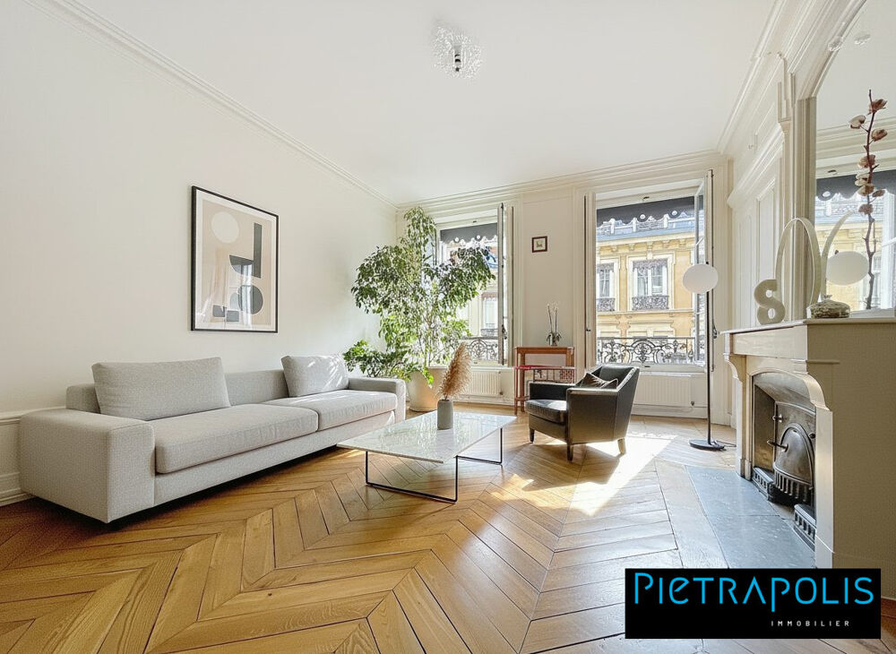 Appartement 2 pièces 61 m² · à Lyon 2 · 61 m² · 345 000 €