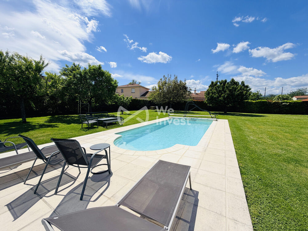 Vente Maison Villa de charme avec piscine, dépendance et jardin. Riom