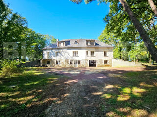  Maison � vendre 8 pi�ces 250 m�