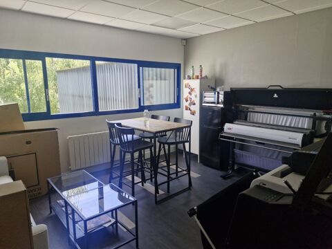   Locaux à usage bureaux à ISLE ! 