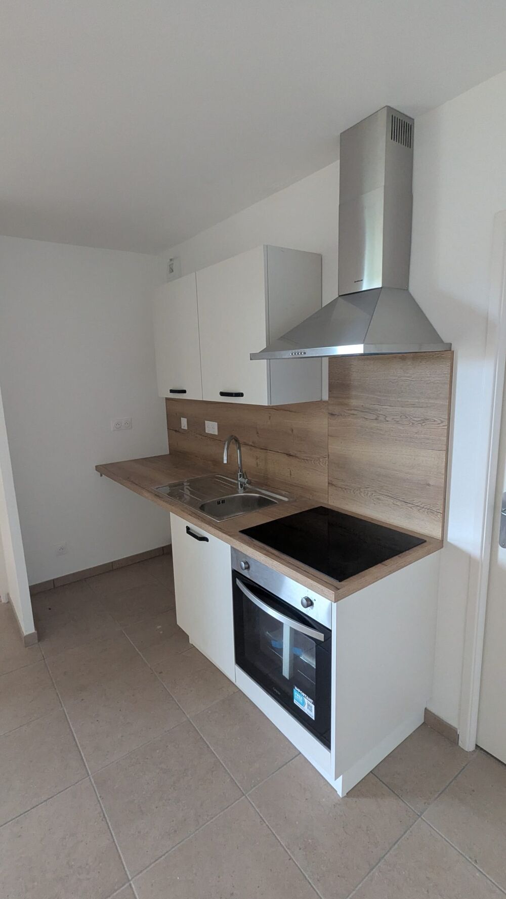 T3 neuf avec balcon et parking