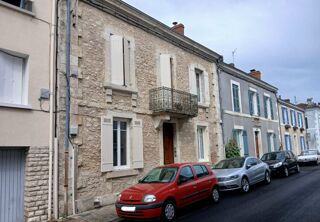  Immeuble à vendre 193 m²