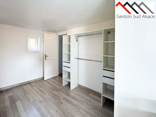  Maison à louer 6 pièces 112 m²