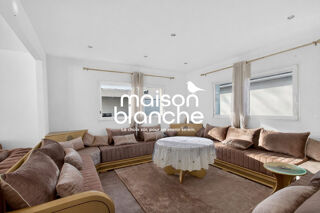  Maison à vendre 6 pièces 183 m²