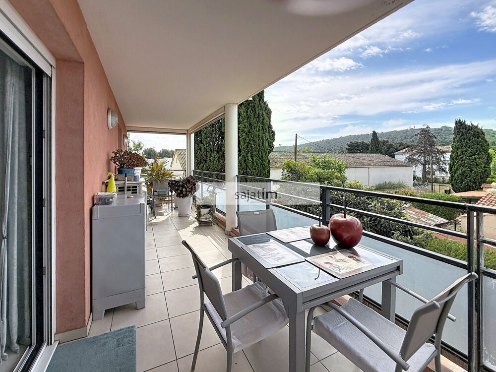 Vente Appartement SANARY très beau T3 en excellent état Sanary-sur-mer