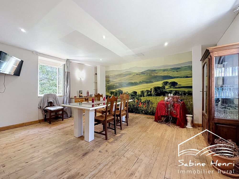 Vente Maison Corps de ferme sur 1,2 ha Montirat
