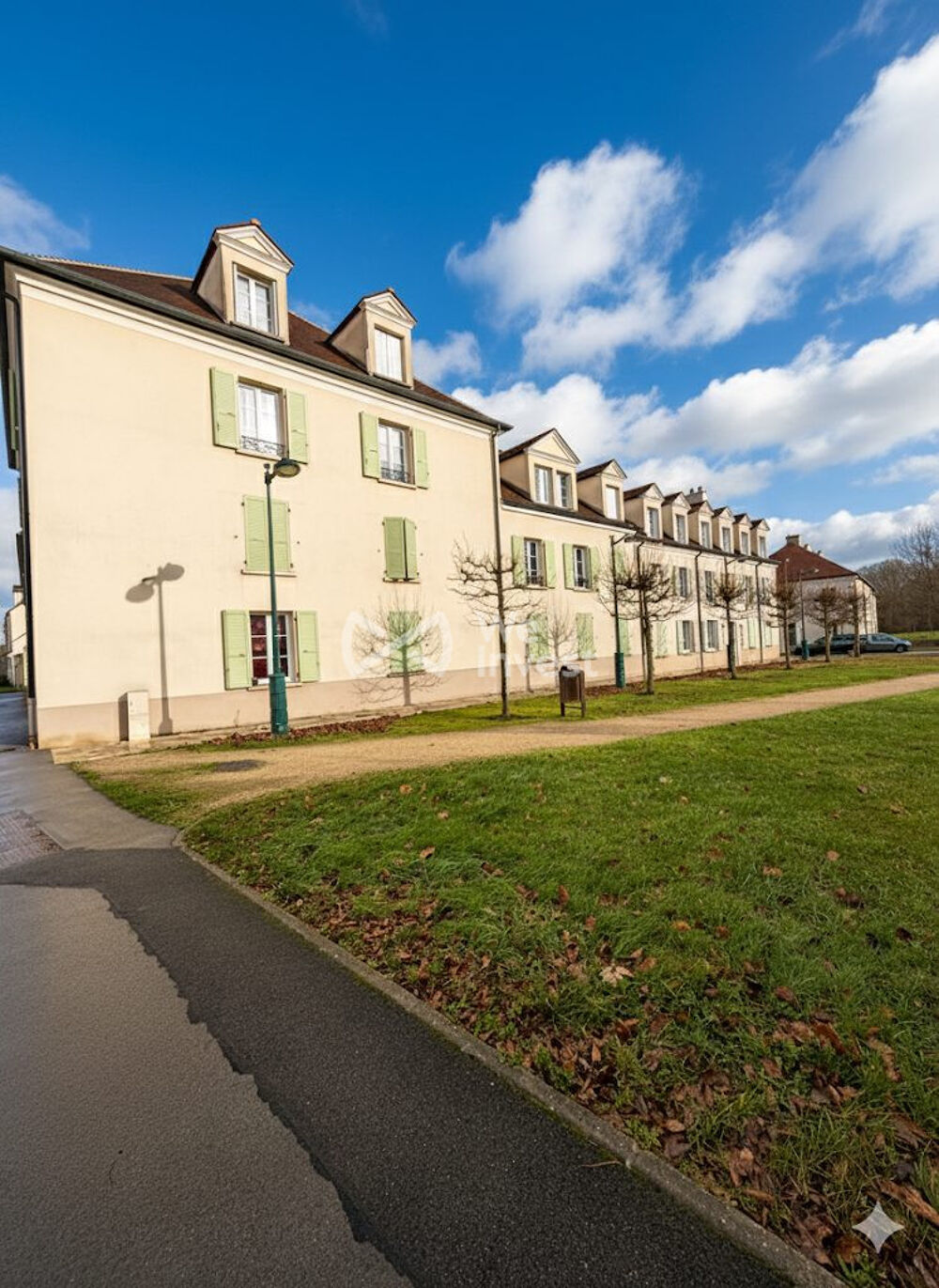 Appartement 2 pièces 49 m² · à Bailly-Romainvilliers · 49 m² · 195 000 €