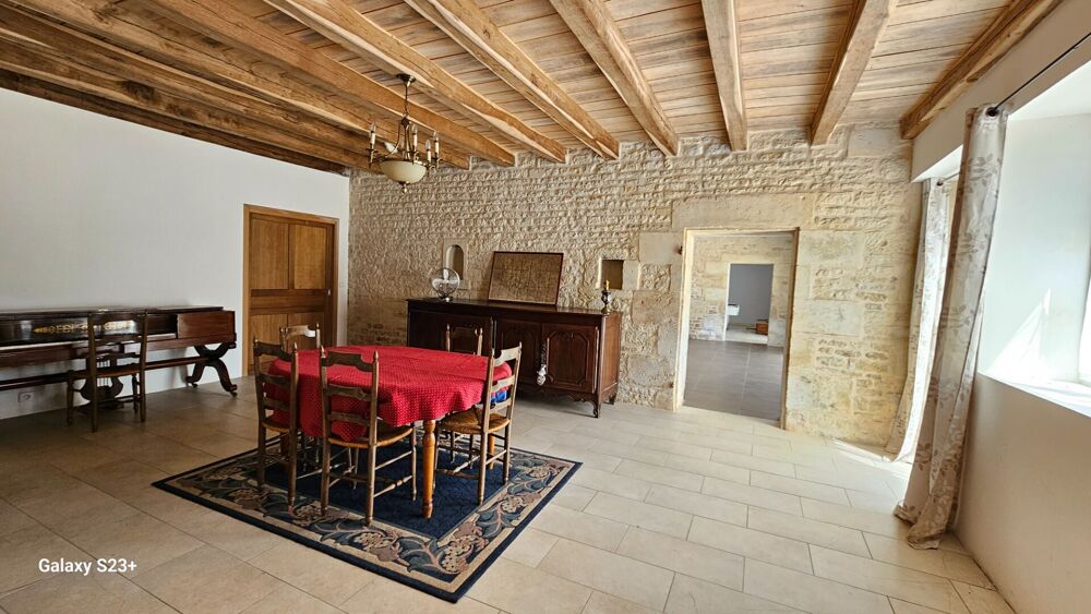 � vendre  Maison Aiffres (79230)