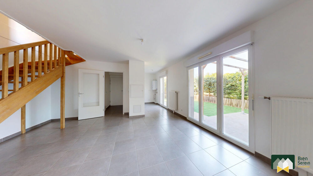 Vente Appartement APPARTEMENT T2 EN DUPLEX AVEC PETIT JARDIN ET CAVE – CHARTRES Chartres
