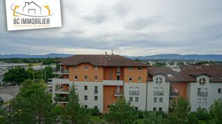  Appartement à louer 3 pièces 86 m²