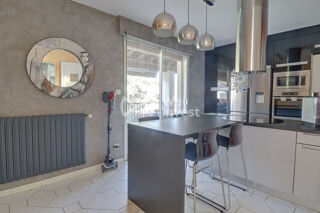  Maison à vendre 6 pièces 174 m²