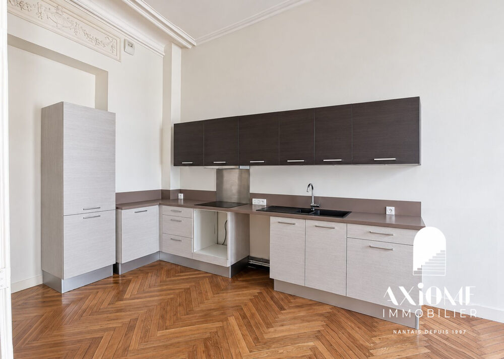 Location Appartement CENTRE VILLE - CAMBRONNE GRAND T3 Nantes