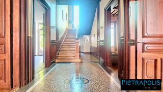  Maison à vendre 8 pièces 261 m²