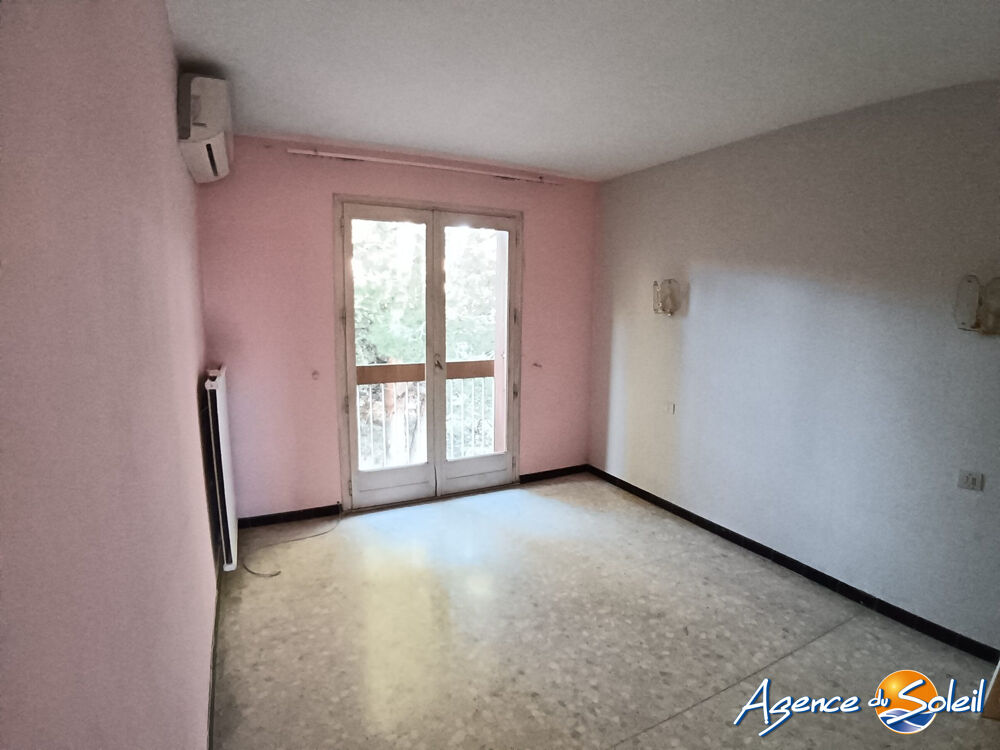 Appartement 3 chambres avec grande cave proche centre ville