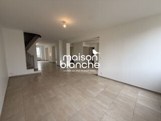  Immeuble à vendre 276 m²