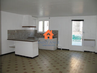  Appartement à louer 3 pièces 75 m²