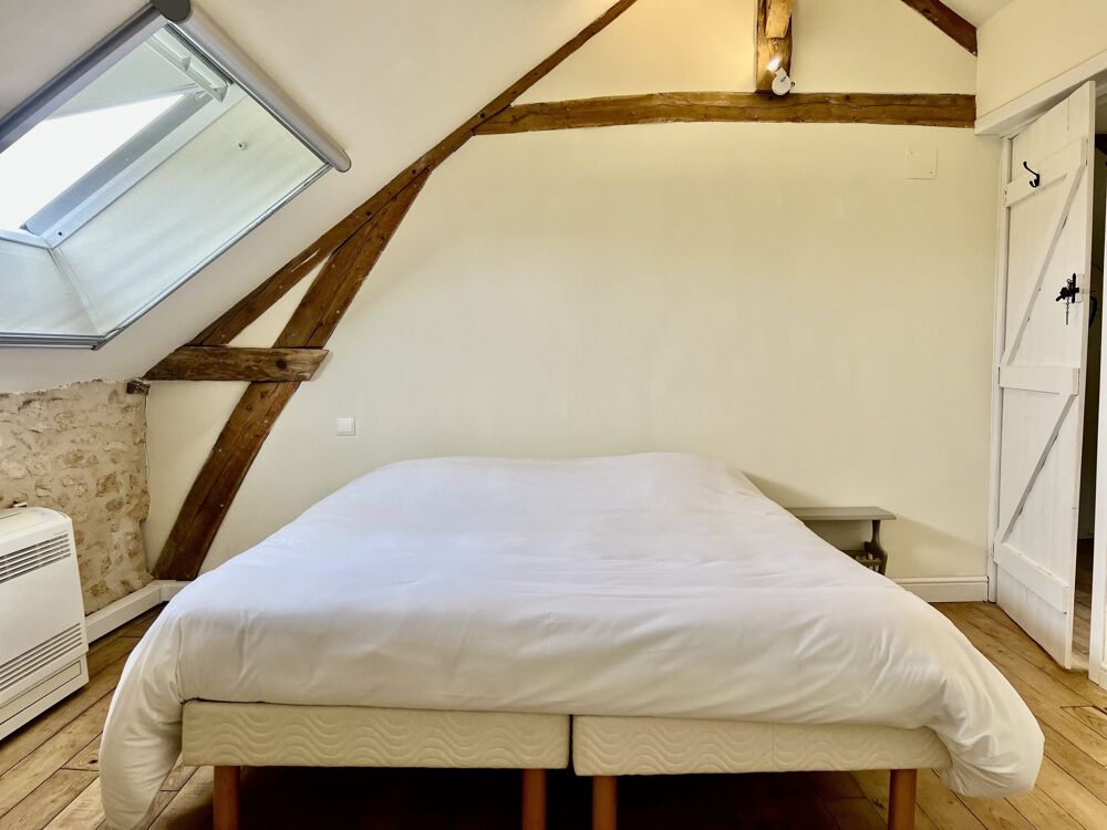 Propriété de charme avec piscine, dépendances et vaste terrai