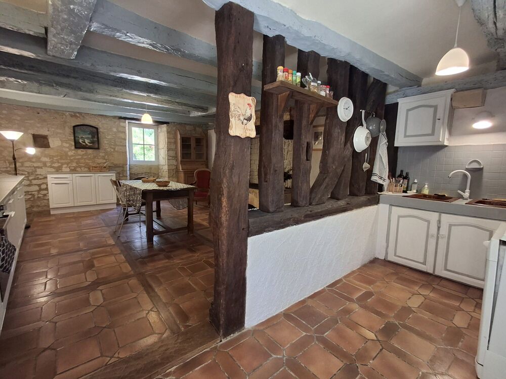 Vente Maison Maison ancienne en pierre 5 chambres avec jardin et piscine Beaumontois en périgord