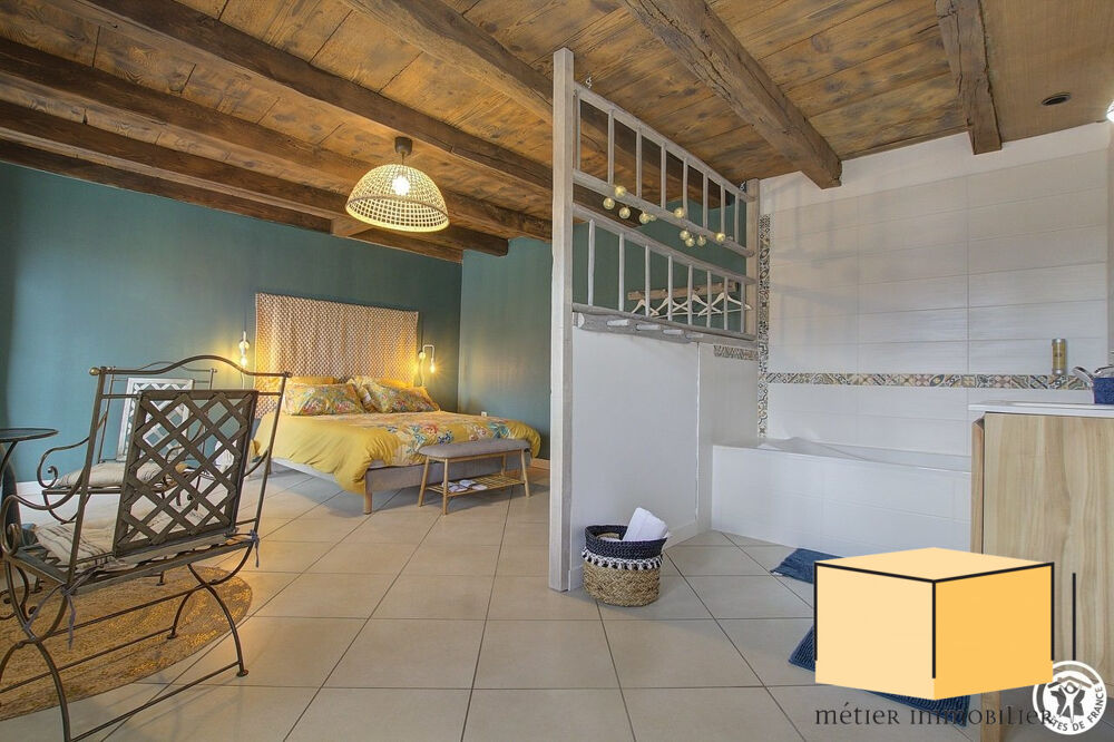 à vendre  Maison Marignieu (01300)