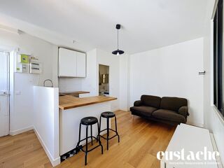 Appartement 2 pièces 30 m² · à Paris 17 · 30 m² · 329 000 €