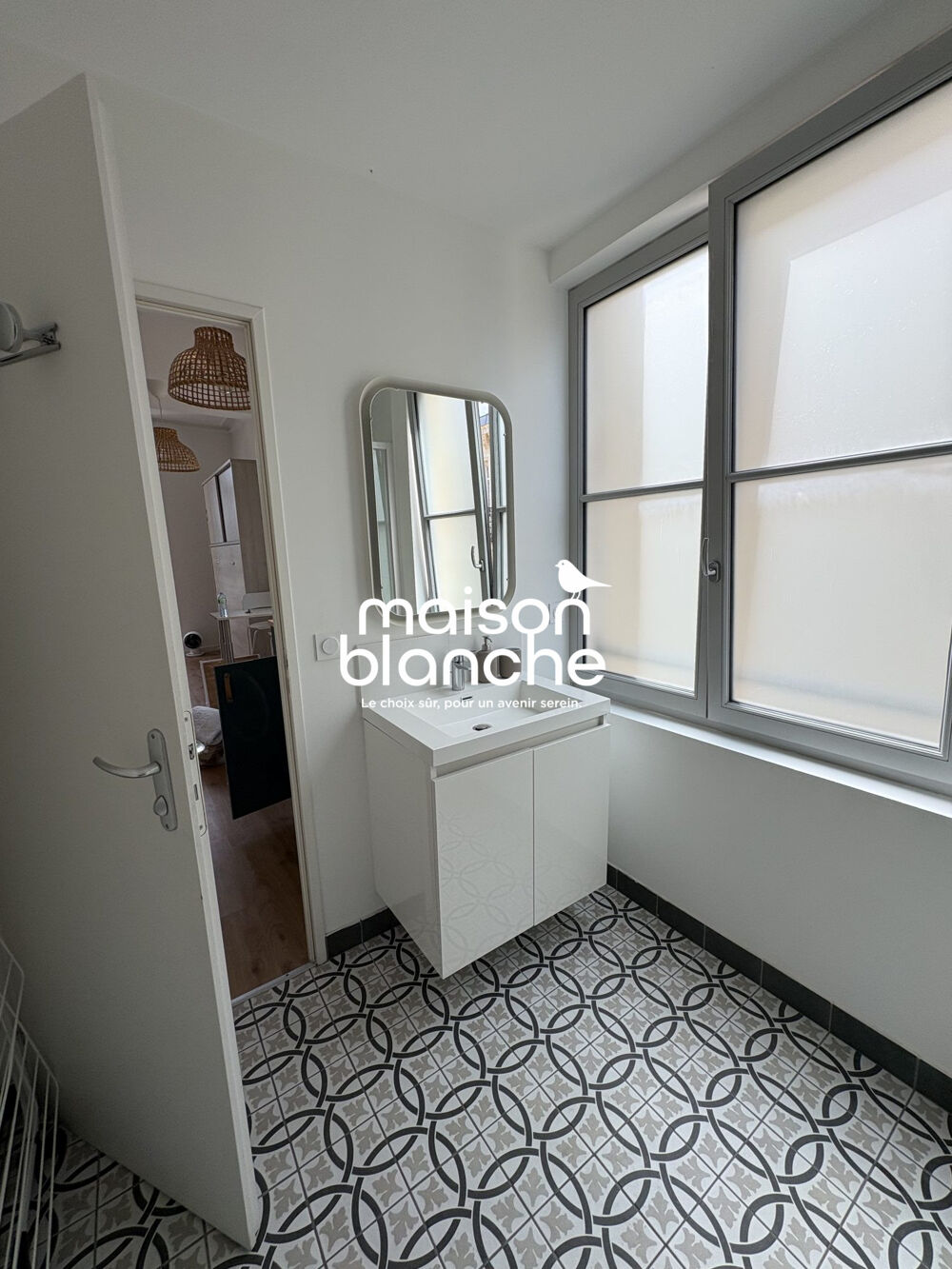 Location Appartement BORDEAUX SAINT-MICHEL – STUDIO MEUBLÉ DE 24,50 m² Bordeaux