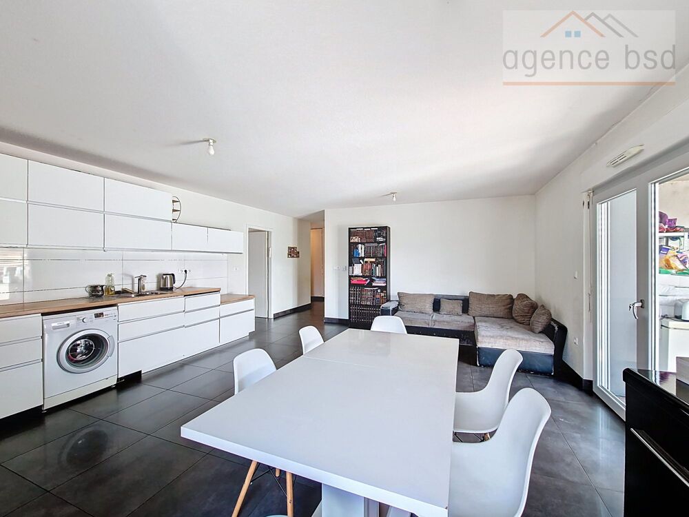 Prox. Place de Haguenau, beau 4 pièces récent, terrasse.