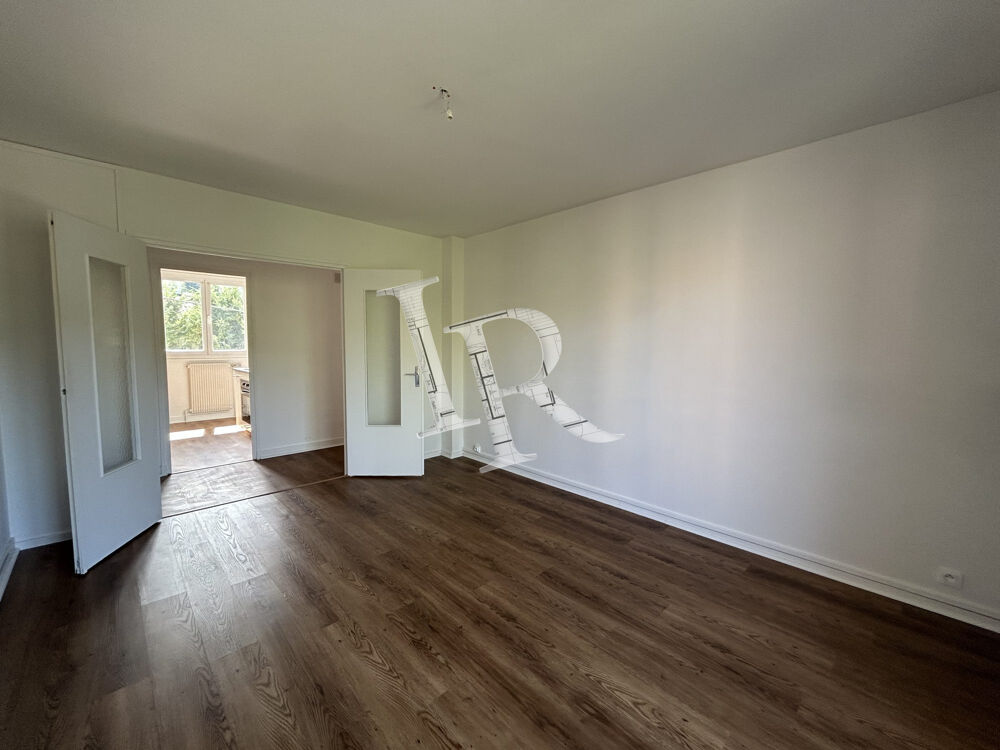 Location Appartement Appartement T3 - VALS PRES LE PUY Vals-près-le-puy