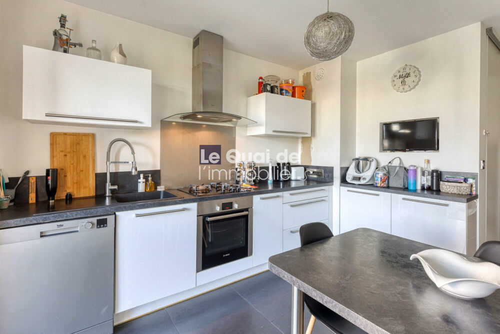 Vente Appartement A VENDRE : T4 ENTIEREMENT RENOVE Grenoble