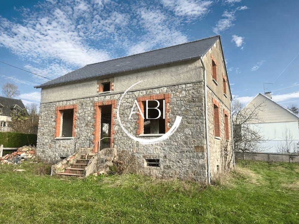 Bagnoles de l'Orne, Maison à rénover de 130 m² - Gros oeuvre