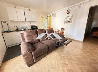  Immeuble � vendre 375 m�