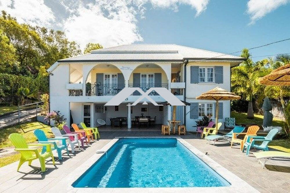 Propriété d'exception au coeur de Saint-Joseph - vue mer & n