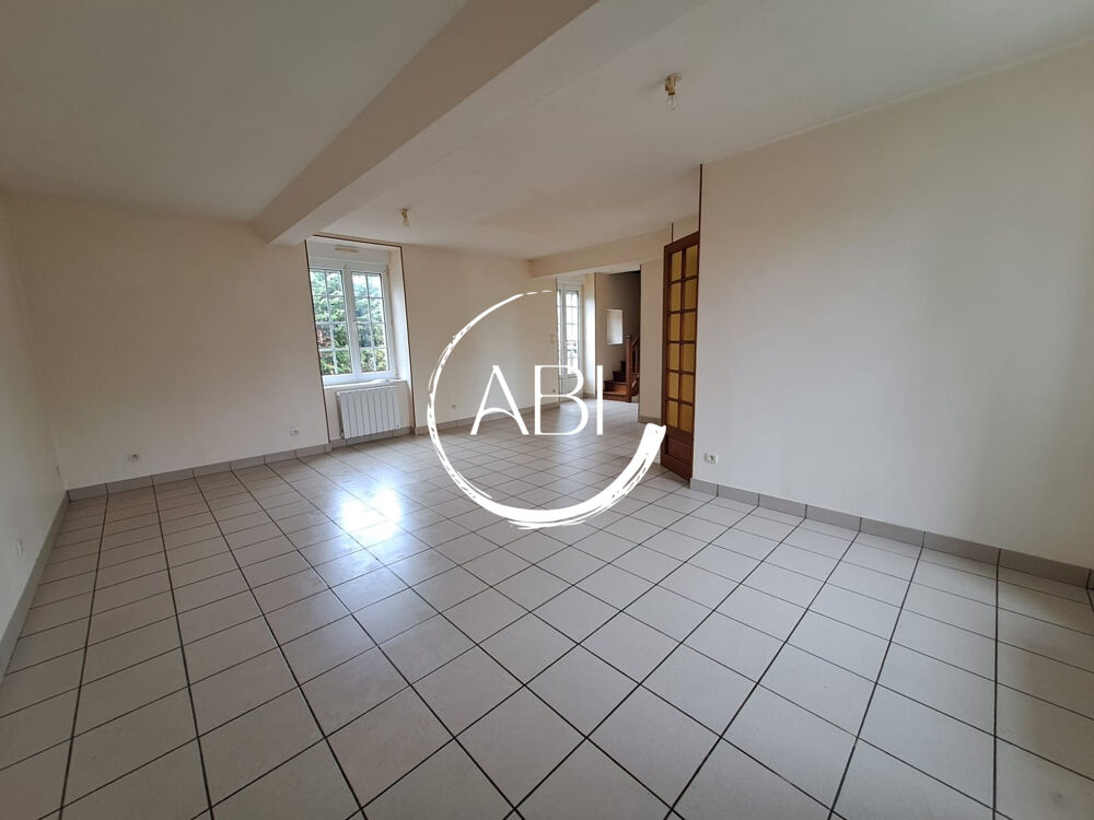 Location Maison Maison 3 chambres, à louer - 526€ / mois Rennes-en-grenouilles
