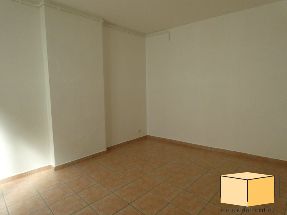 Location Appartement 2 pièces centre ville de BELLEY (01300) Belley