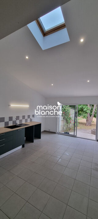  Maison à louer 5 pièces 128 m²