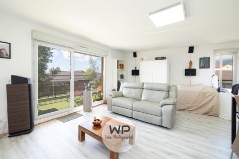   Appartement T4 traversant avec vue Mont-Blanc et Jura – Cessy Appartement - 4 pièce(s) - 91 m²